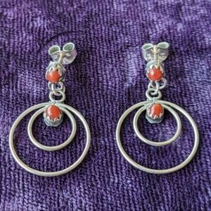 Vintage 925 Sterling Silver Southwestern Hoops Earrings With Natural Red Coral